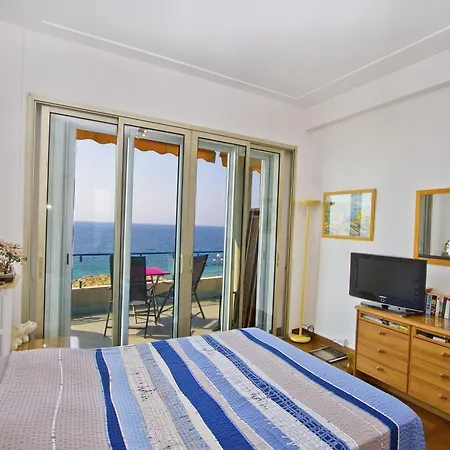 Promenade Holiday - Trianon Promenade Appartement *